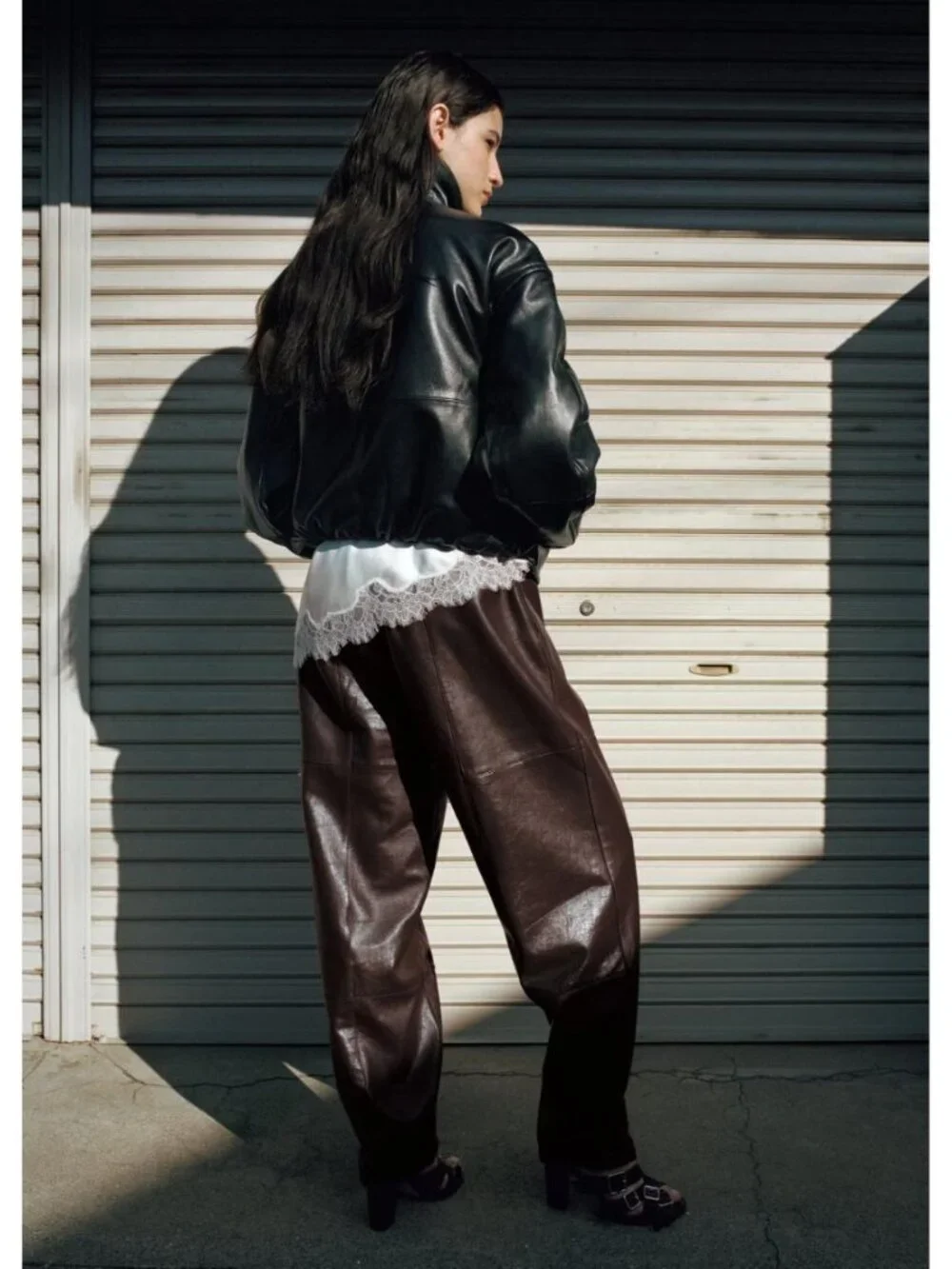 MANGO SELECTION LEATHER BOMBER JACKET WITH WRAPAROUND COLLAR - Picture 4 of 7